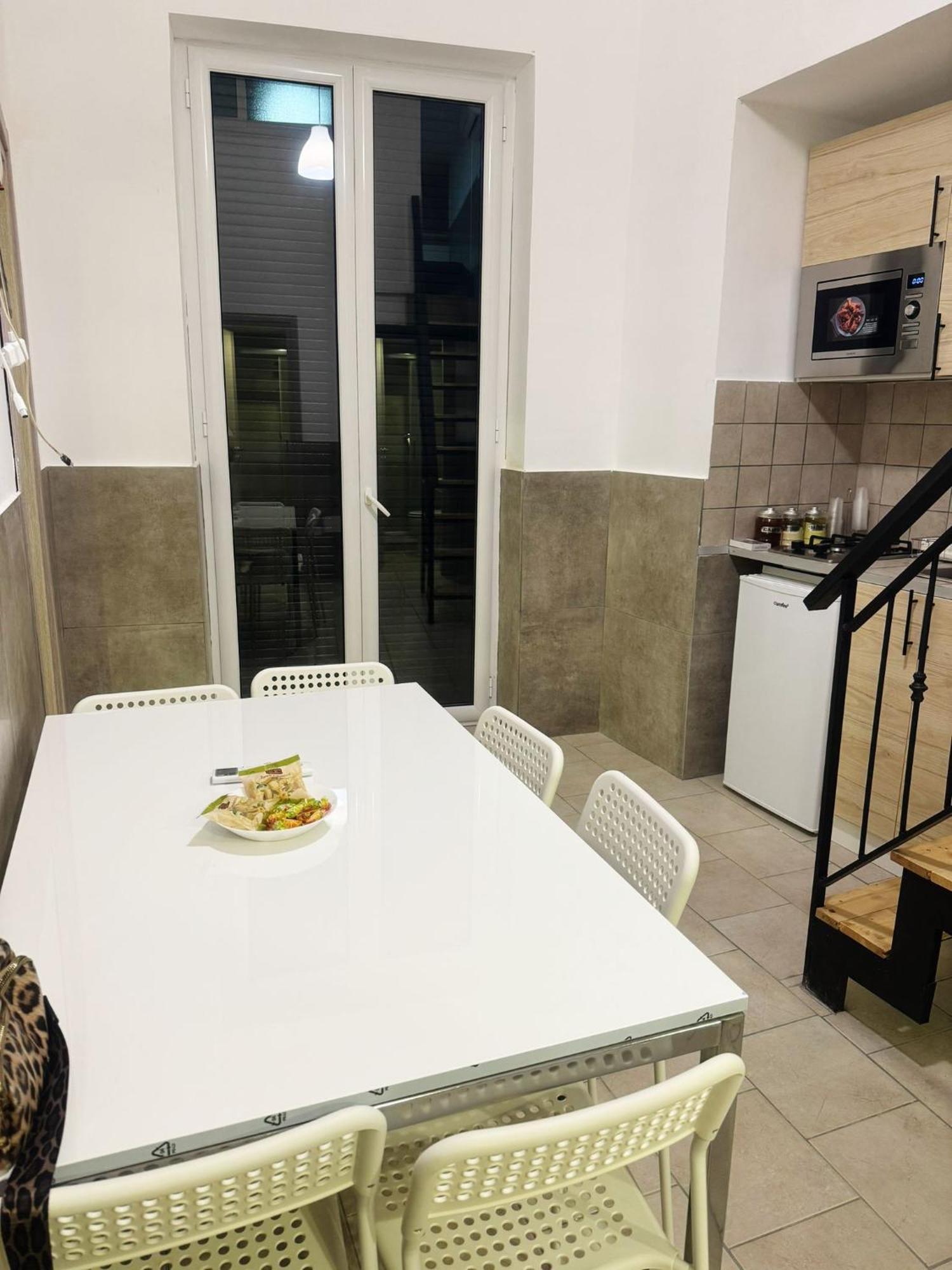 Terrazza Miracoli Napoli Aparthotel Exterior foto
