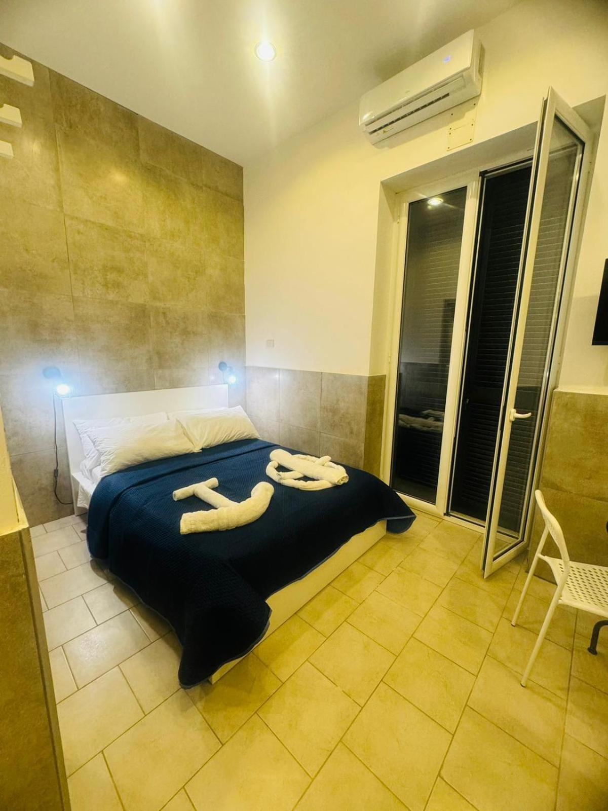 Terrazza Miracoli Napoli Aparthotel Exterior foto