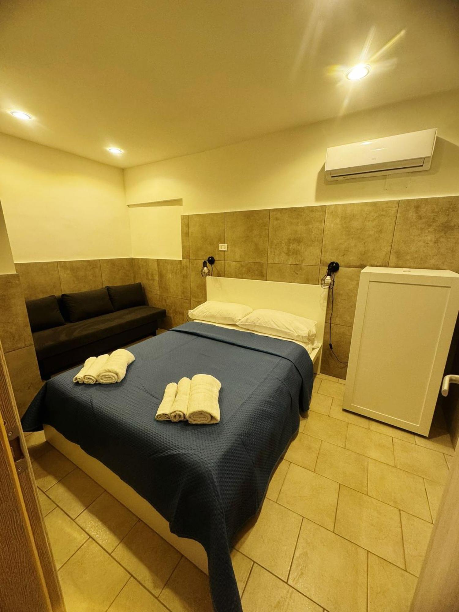 Terrazza Miracoli Napoli Aparthotel Exterior foto